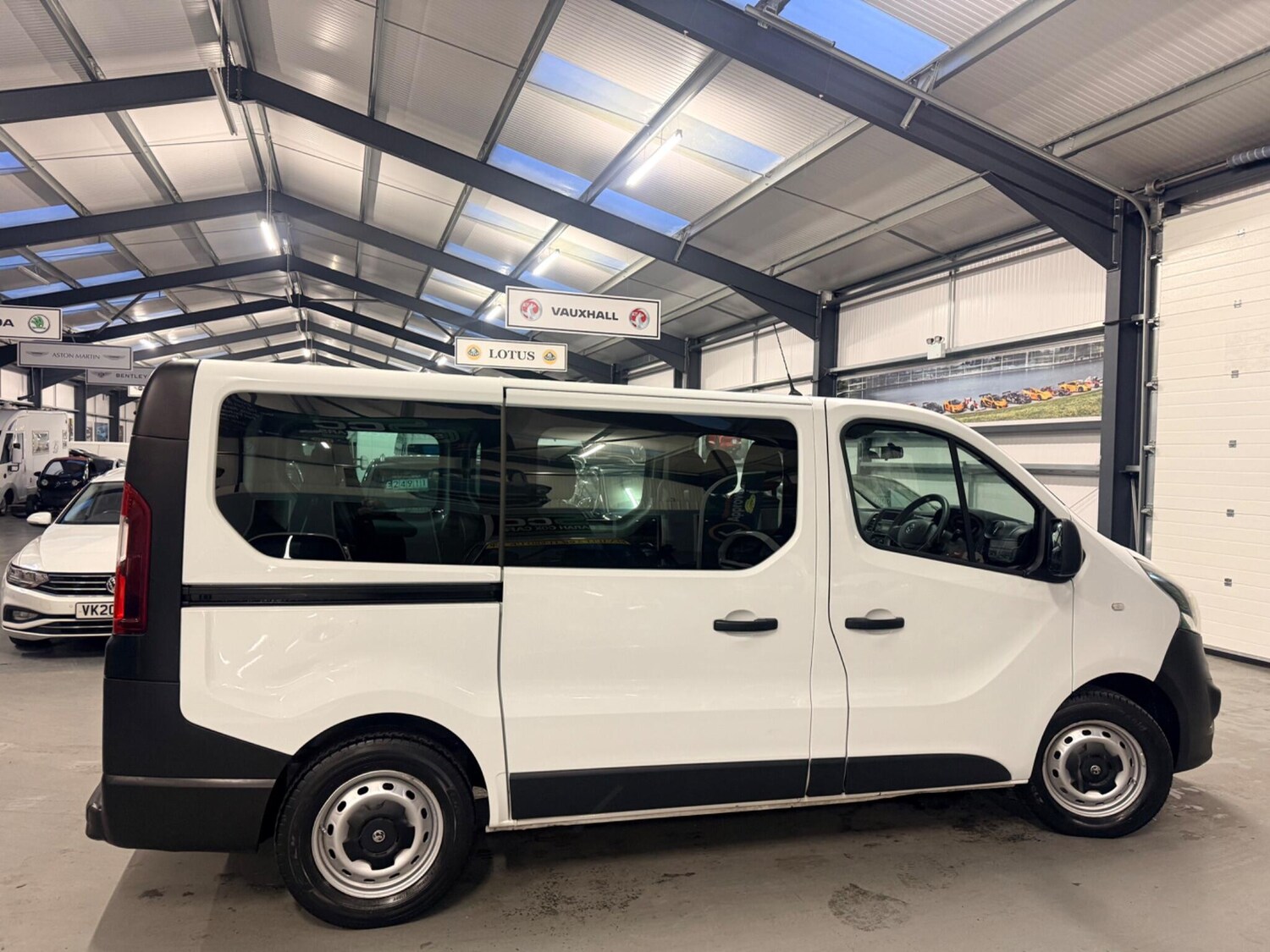 Used Vauxhall Vivaro 2016 for sale - 77468906: Photo 14
