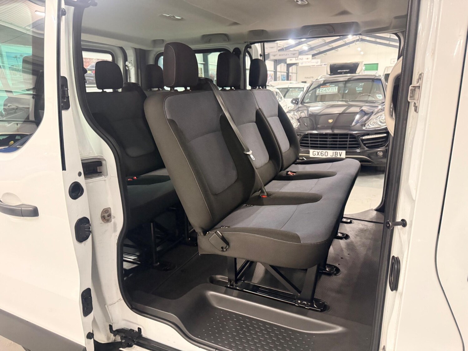 Used Vauxhall Vivaro 2016 for sale - 77468906: Photo 23