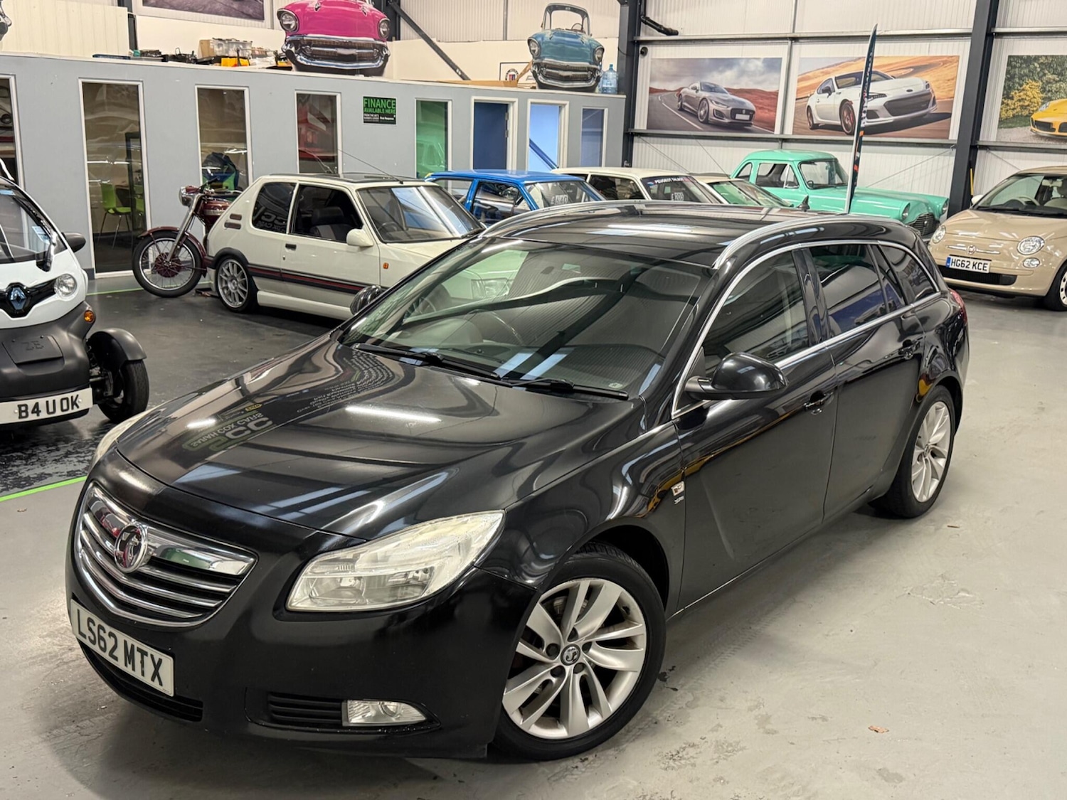 Used Vauxhall Insignia 2012 for sale - 76591945: Photo 1