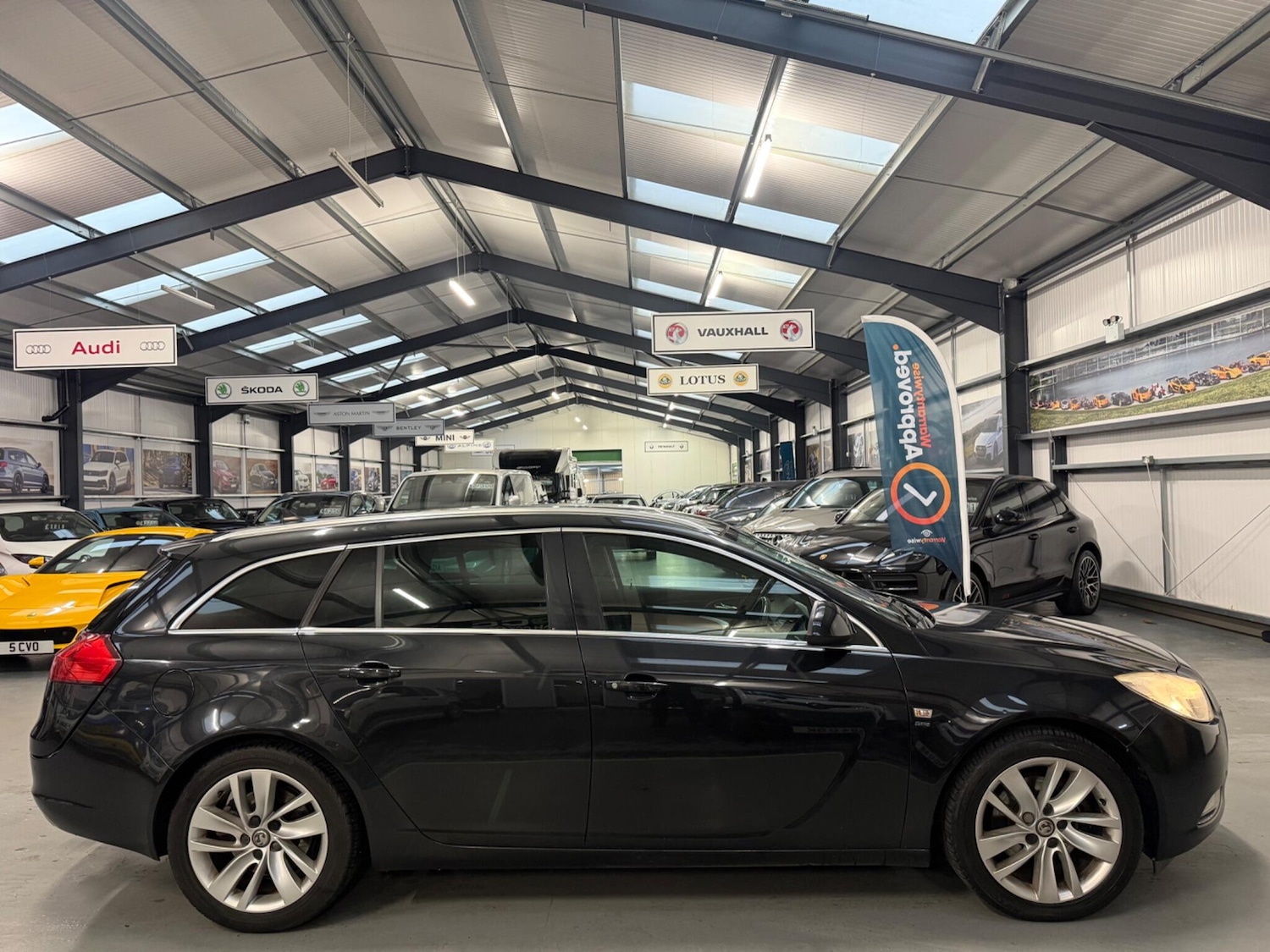 Used Vauxhall Insignia 2012 for sale - 76591945: Photo 13