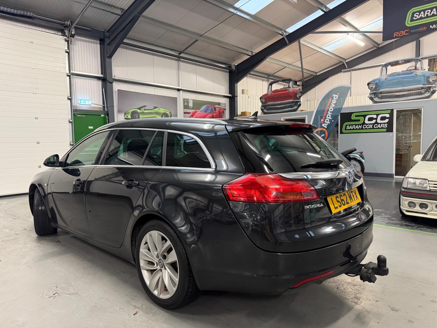 Used Vauxhall Insignia 2012 for sale - 76591945: Photo 8