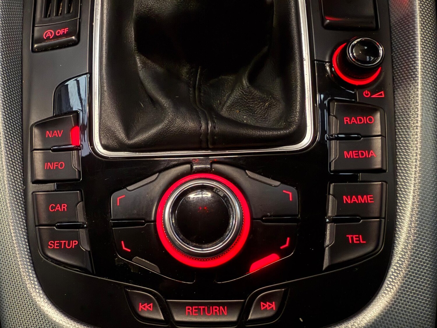 Used Audi Q5 2011 for sale - 76585556: Photo 20