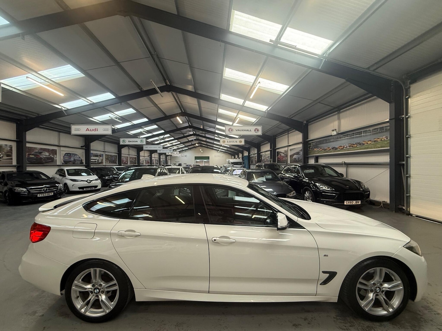 Used BMW 3 Series 2014 for sale - 77892339: Photo 35