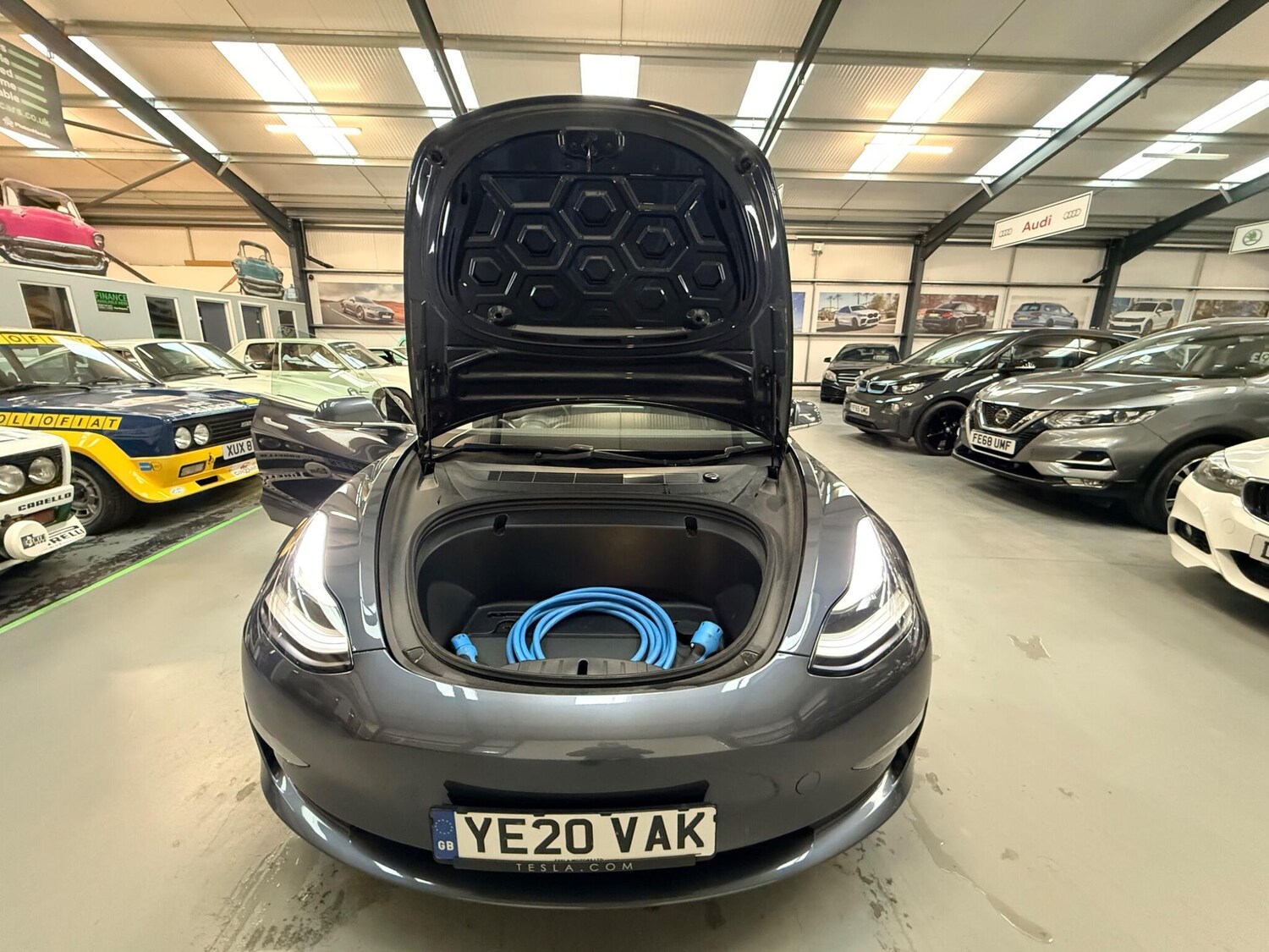 Used Tesla Model 3 2020 for sale - 78019662: Photo 28