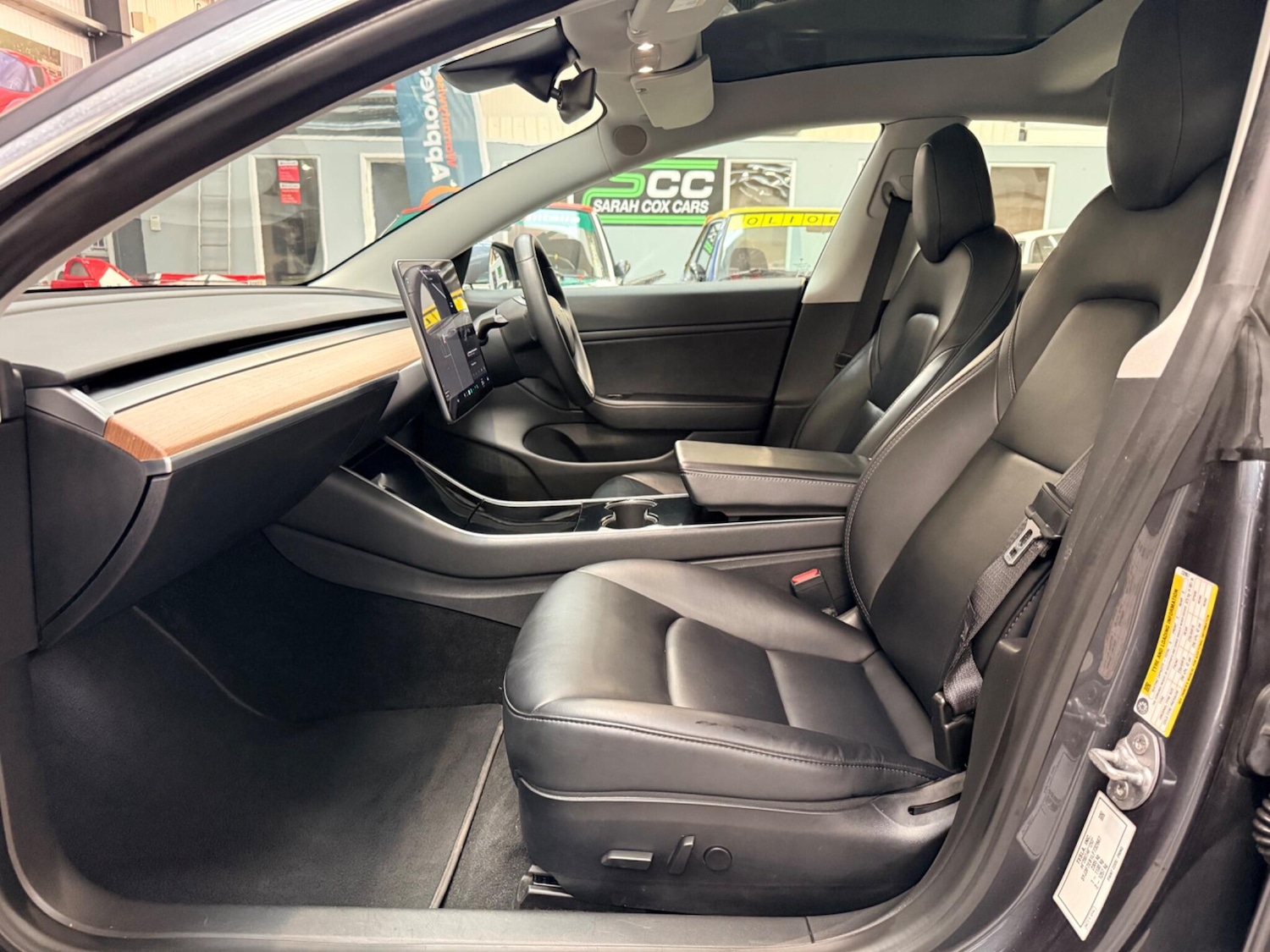 Used Tesla Model 3 2020 for sale - 78019662: Photo 4