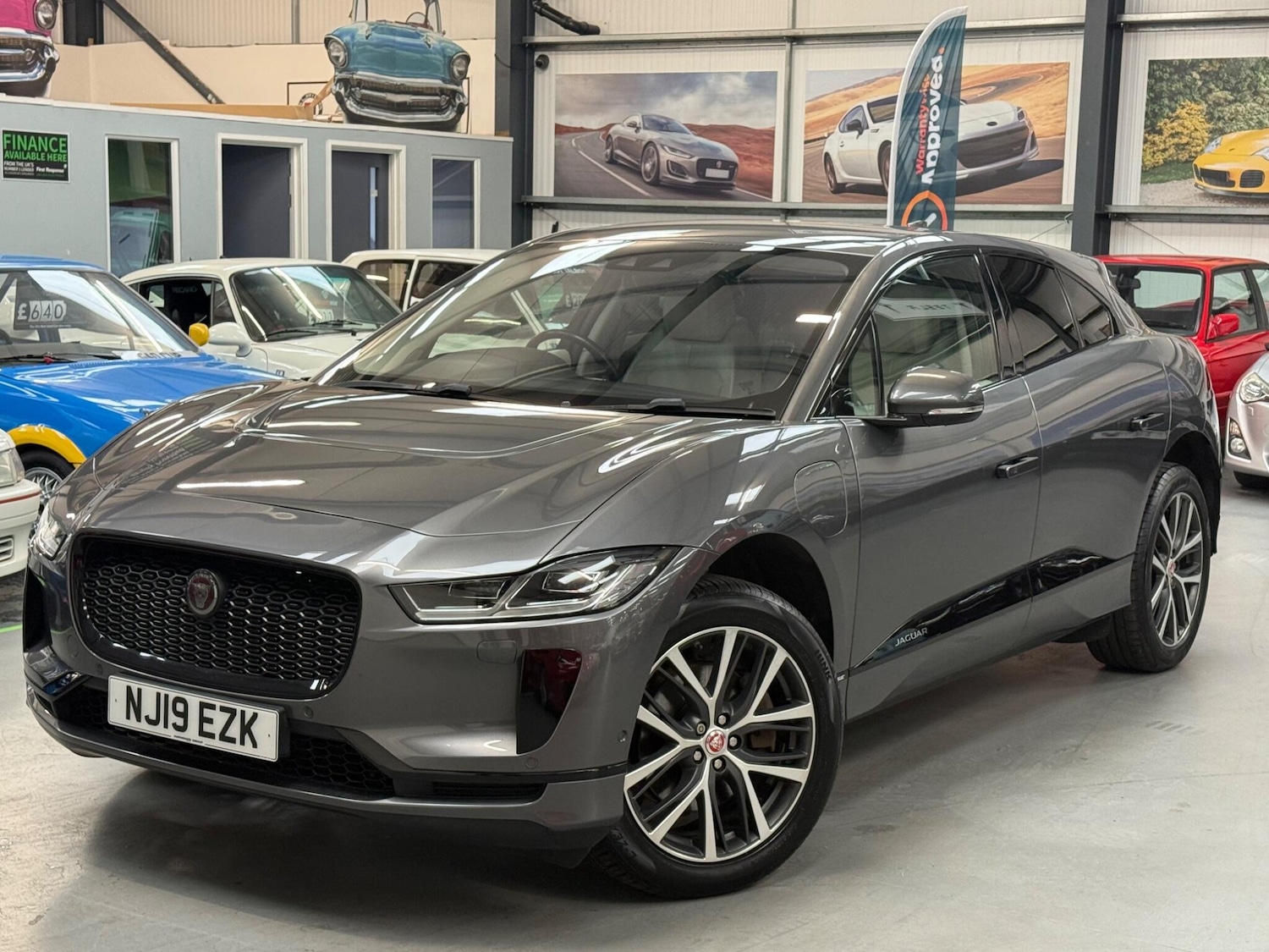 Used Jaguar I-Pace 2019 for sale - 76084943: Photo 4