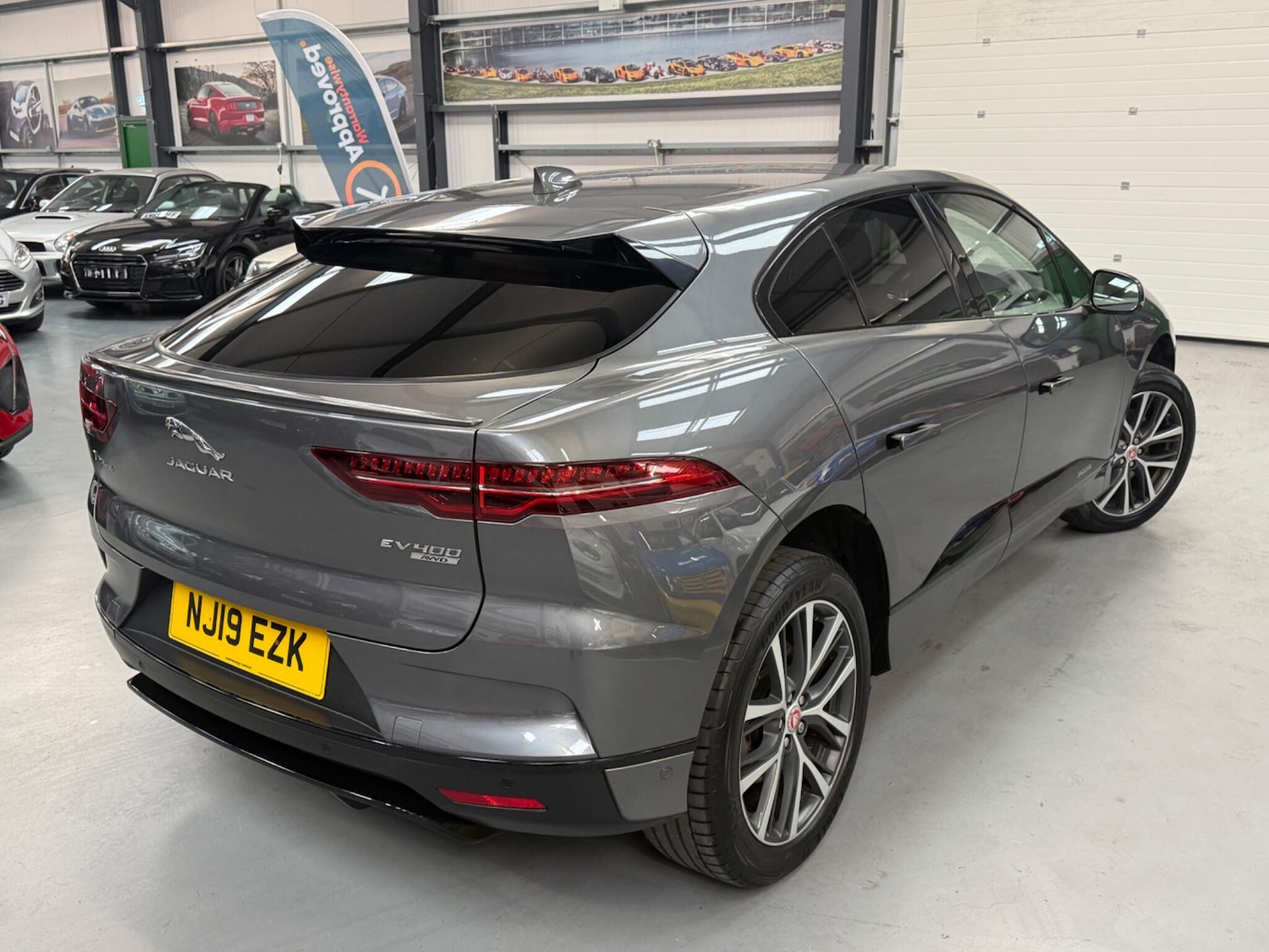 Used Jaguar I-Pace 2019 for sale - 76084943: Photo 8
