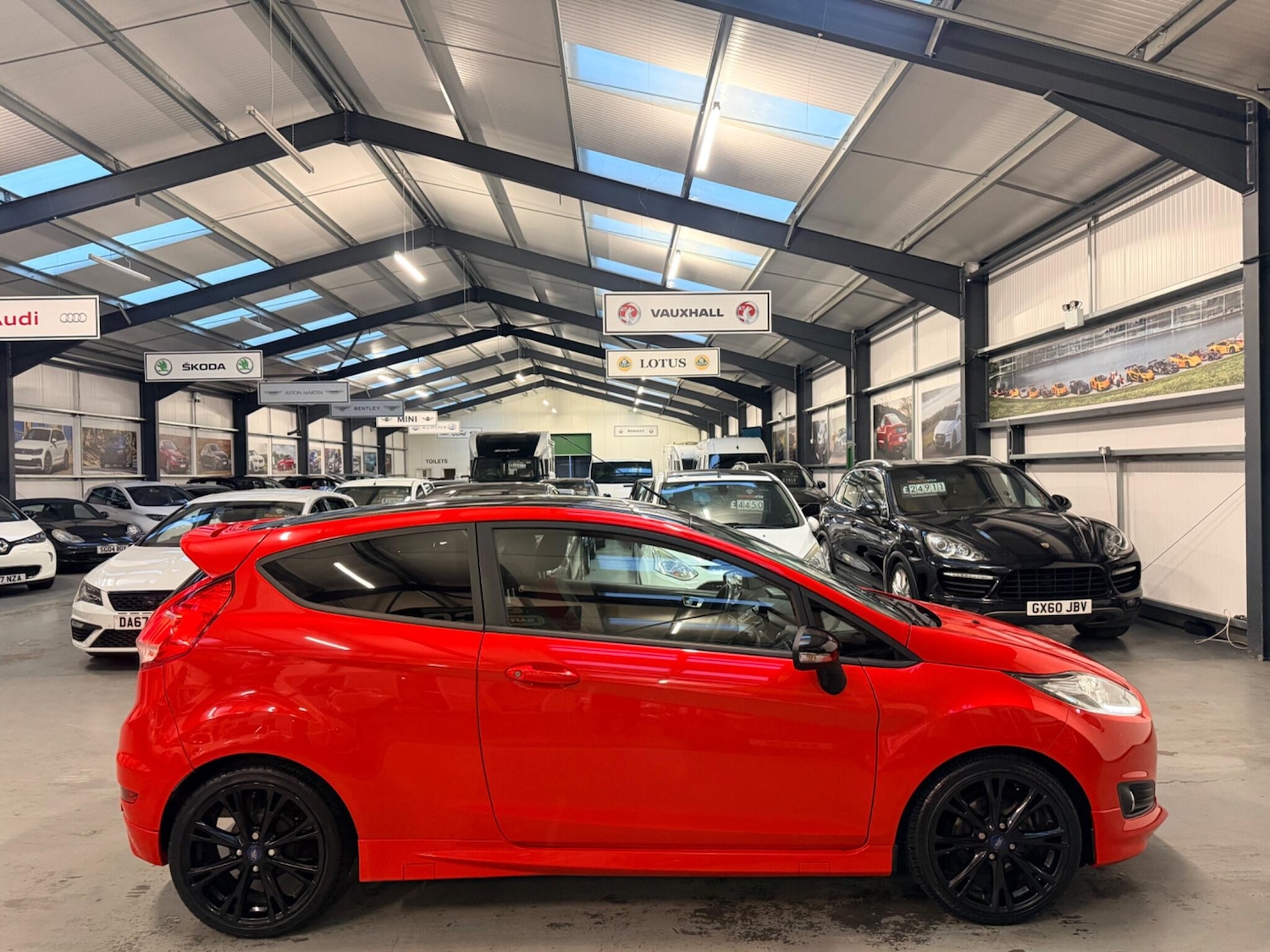 Used Ford Fiesta 2016 for sale - 77625261: Photo 13