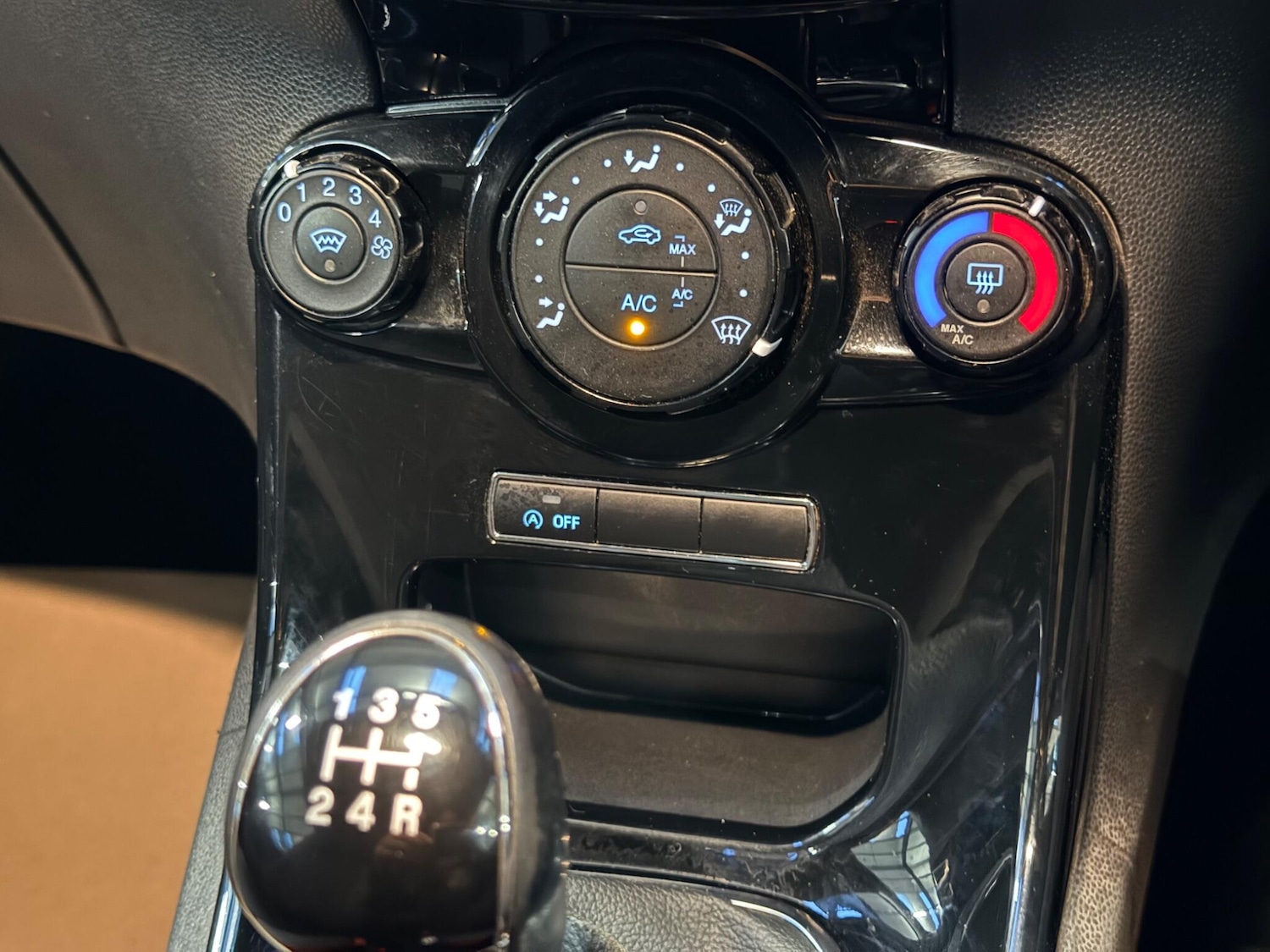 Used Ford Fiesta 2016 for sale - 77625261: Photo 22