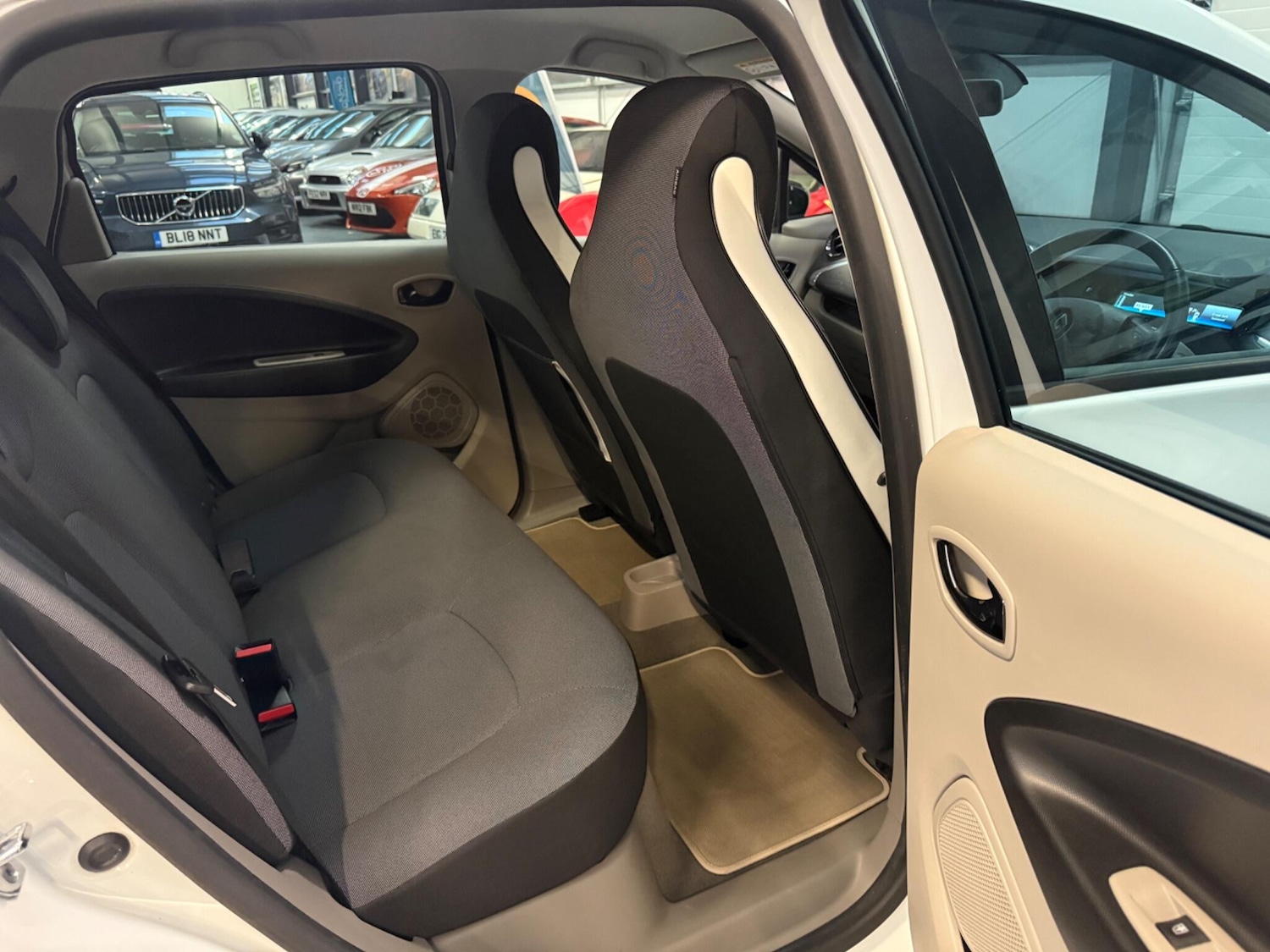 Used Renault Zoe for sale - 75978231: Photo 29