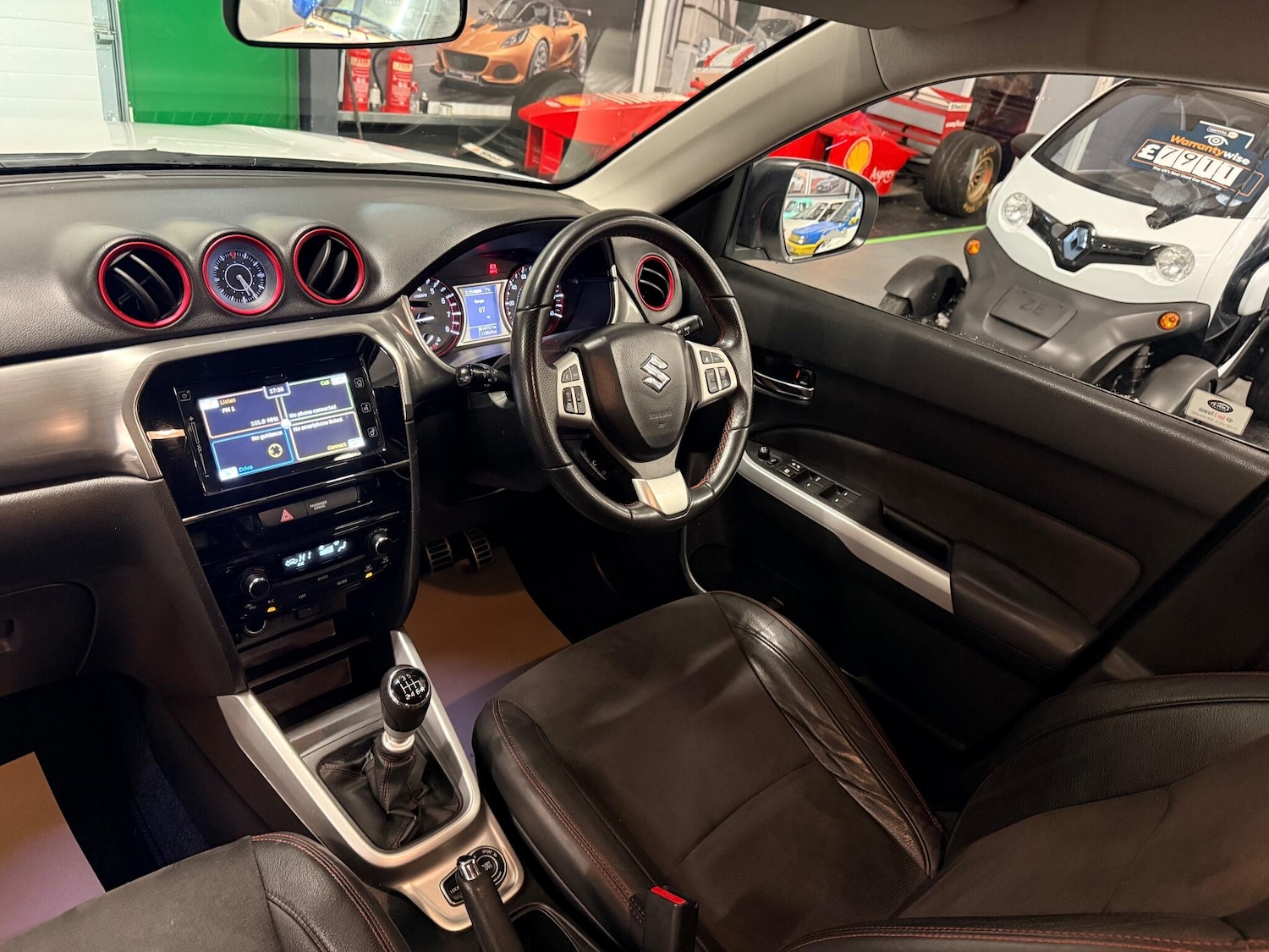 Used Suzuki Vitara 2018 for sale - 77230483: Photo 3