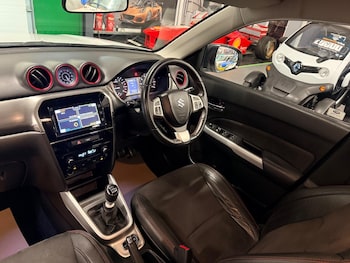 Used Suzuki Vitara 2018 for sale - 77230483: Photo