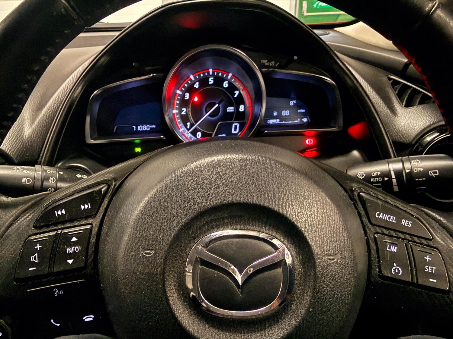 Used Mazda CX-3 2015 for sale - 76658860: Photo 18