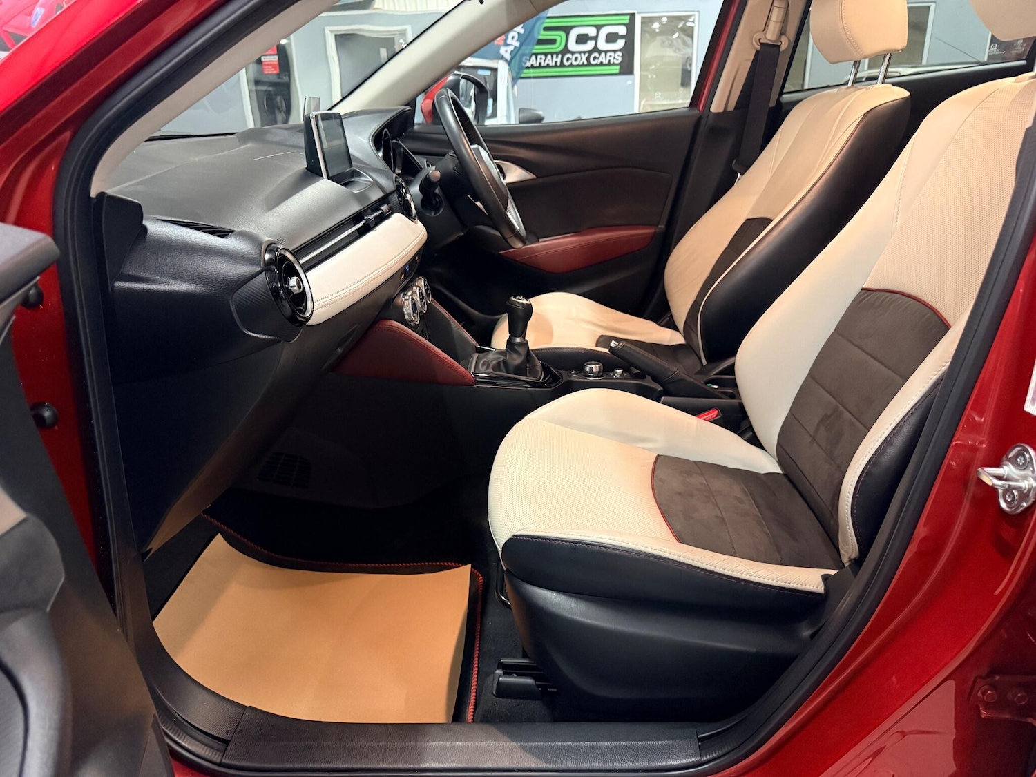 Used Mazda CX-3 2015 for sale - 76658860: Photo 4