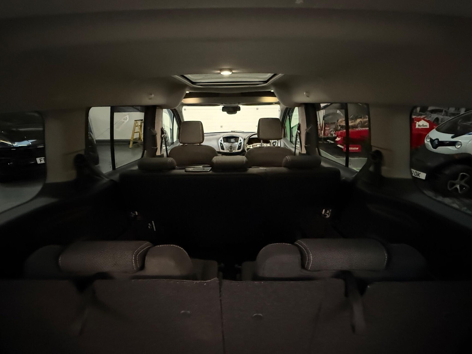 Used Ford Grand Tourneo Connect 2016 for sale - 76689586: Photo 17