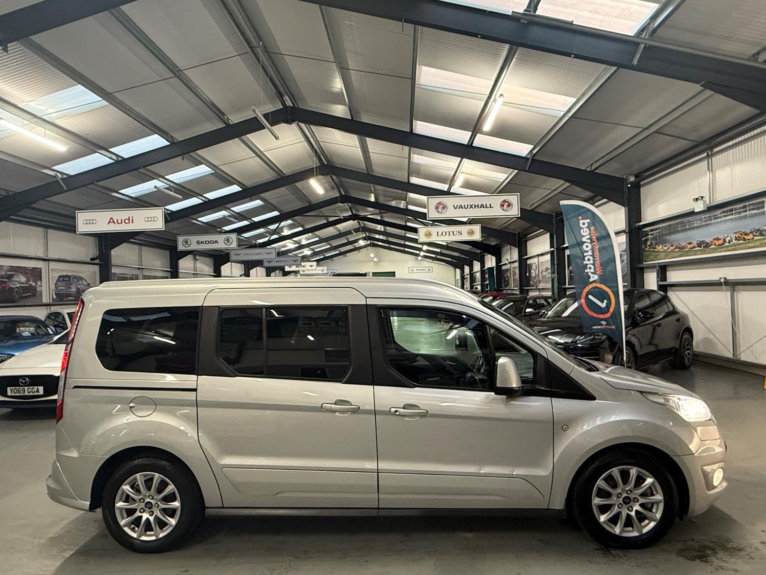 Used Ford Grand Tourneo Connect 2016 for sale - 76689586: Photo 35