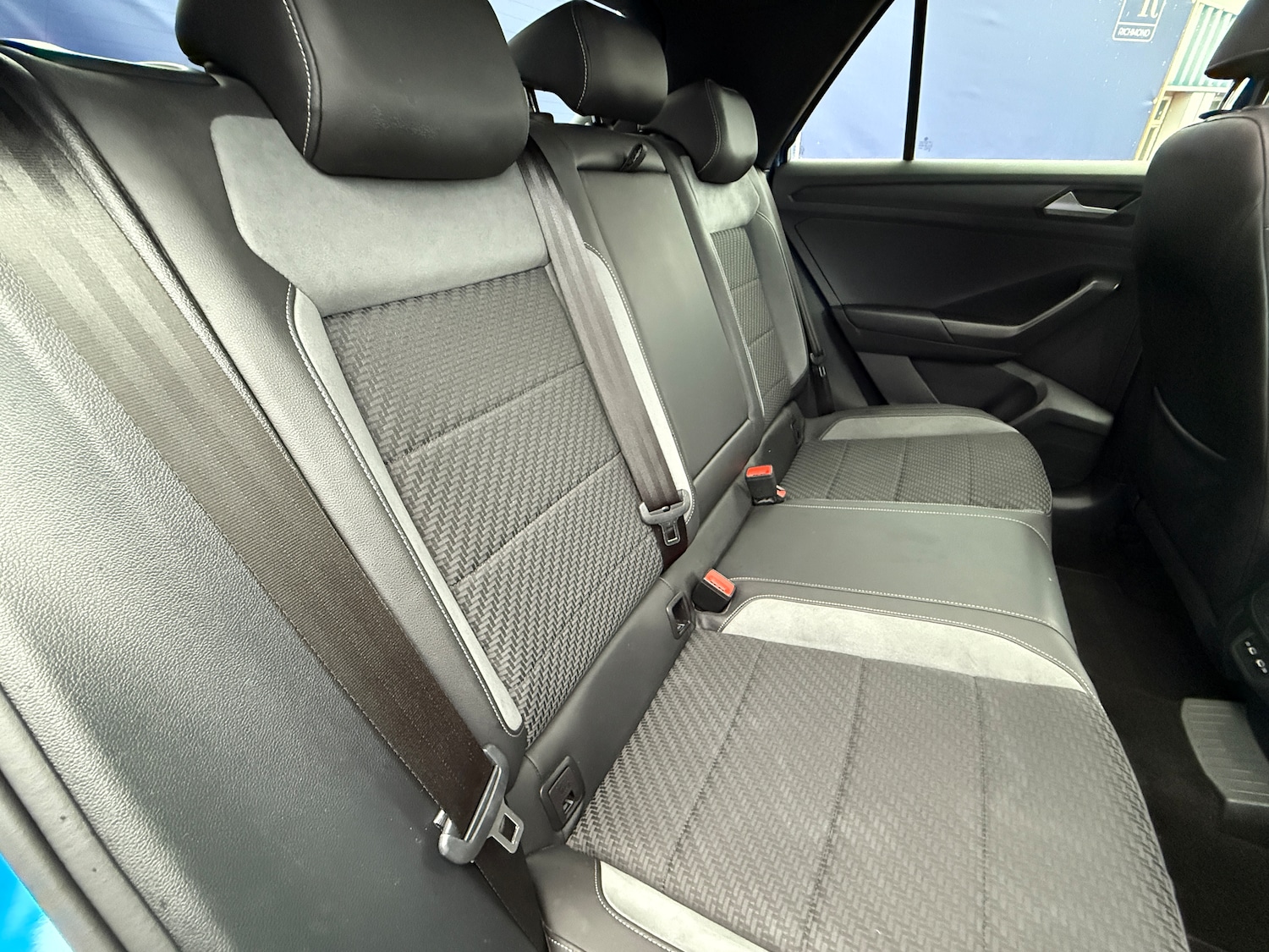 Used Volkswagen T-Roc for sale - 77208267: Photo 20