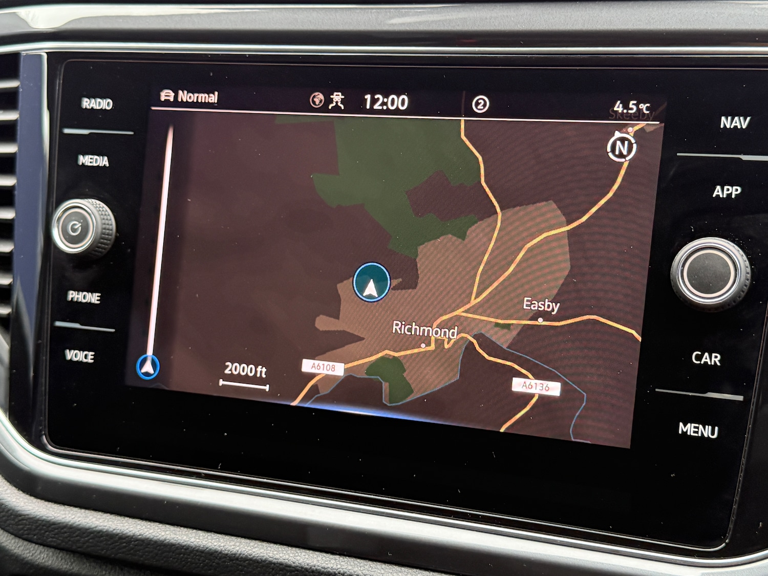 Used Volkswagen T-Roc for sale - 77208267: Photo 32