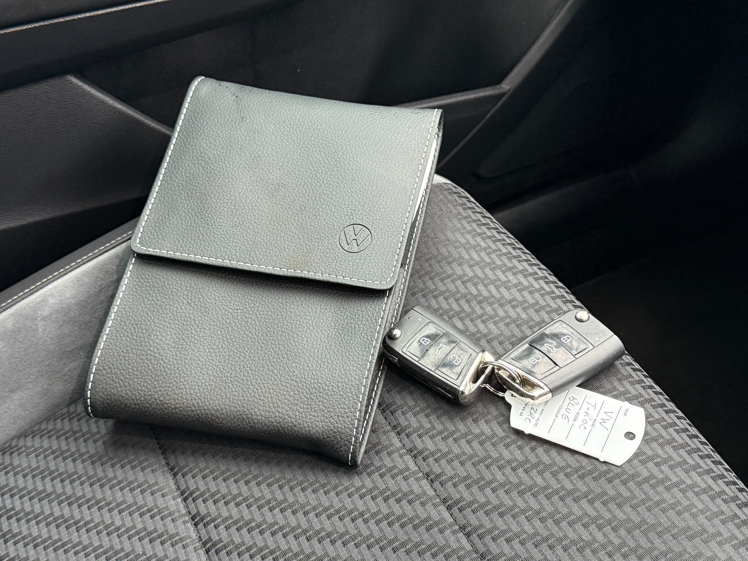 Used Volkswagen T-Roc for sale - 77208267: Photo 36