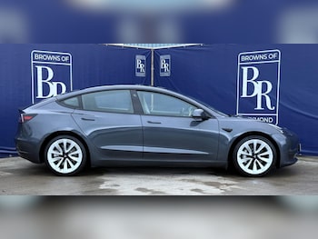 Used Tesla Model 3 2022 for sale - 77044735: Photo