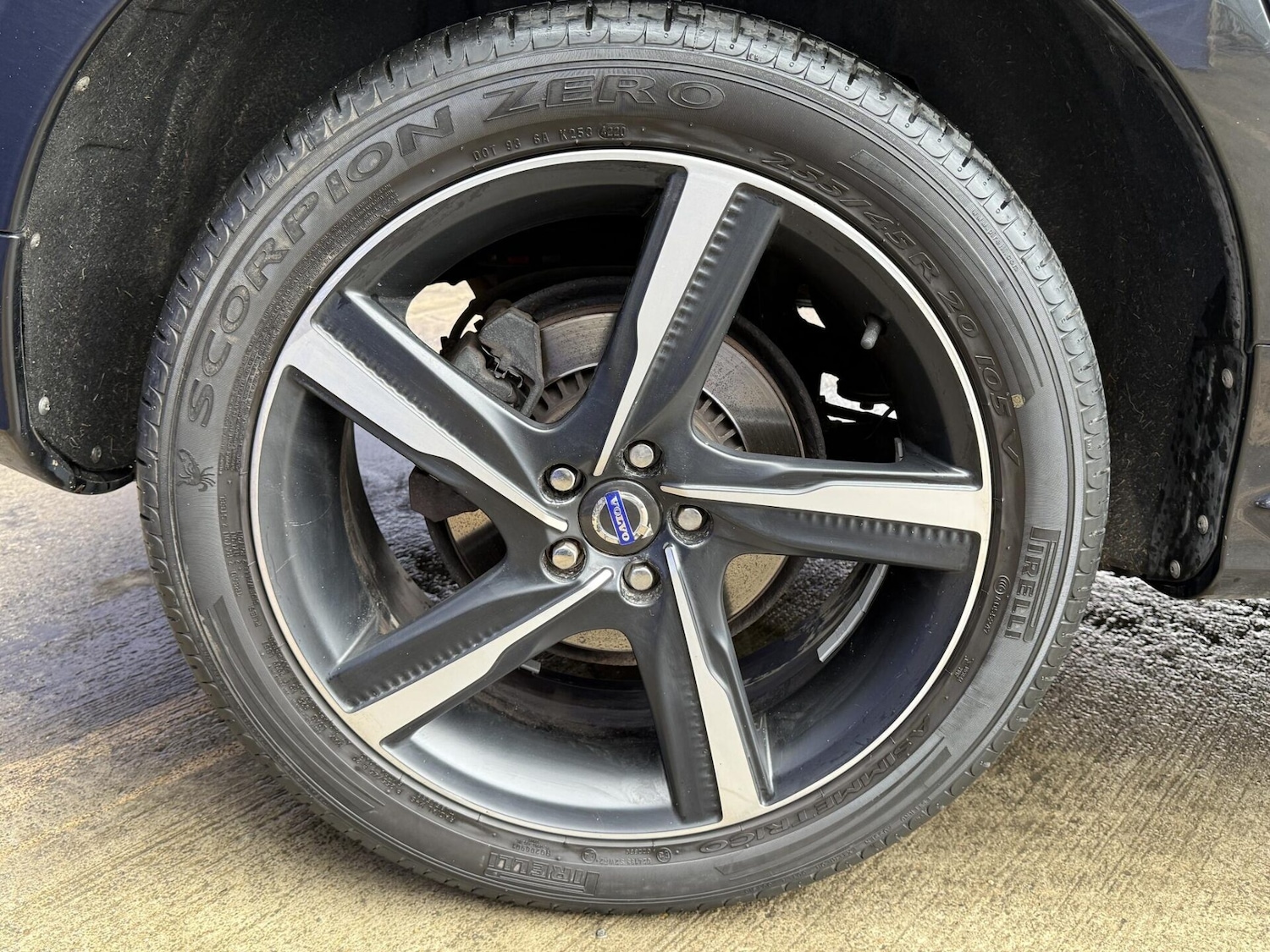 Used Volvo XC60 2015 for sale - 77779373: Photo 15