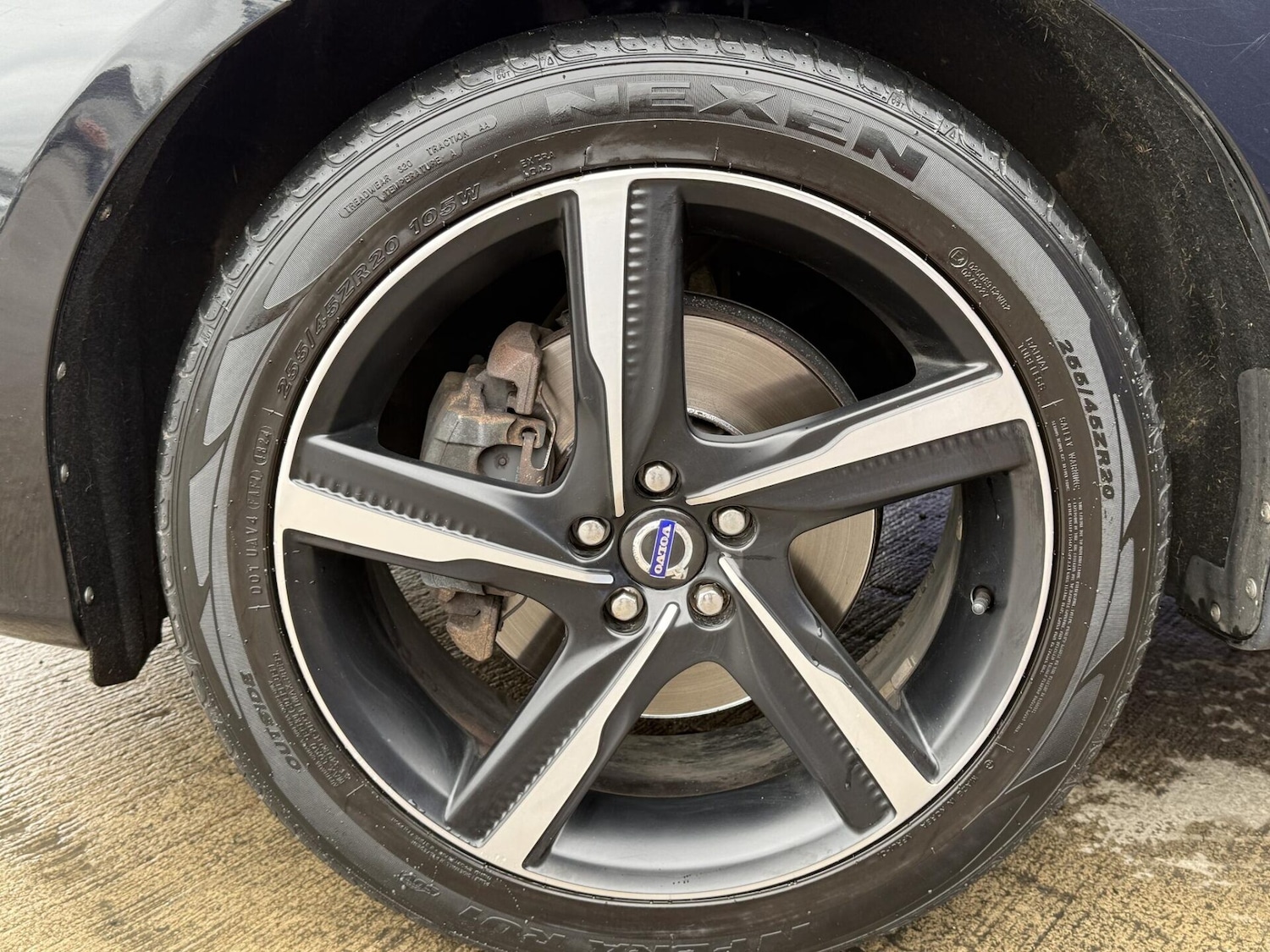 Used Volvo XC60 2015 for sale - 77779373: Photo 17