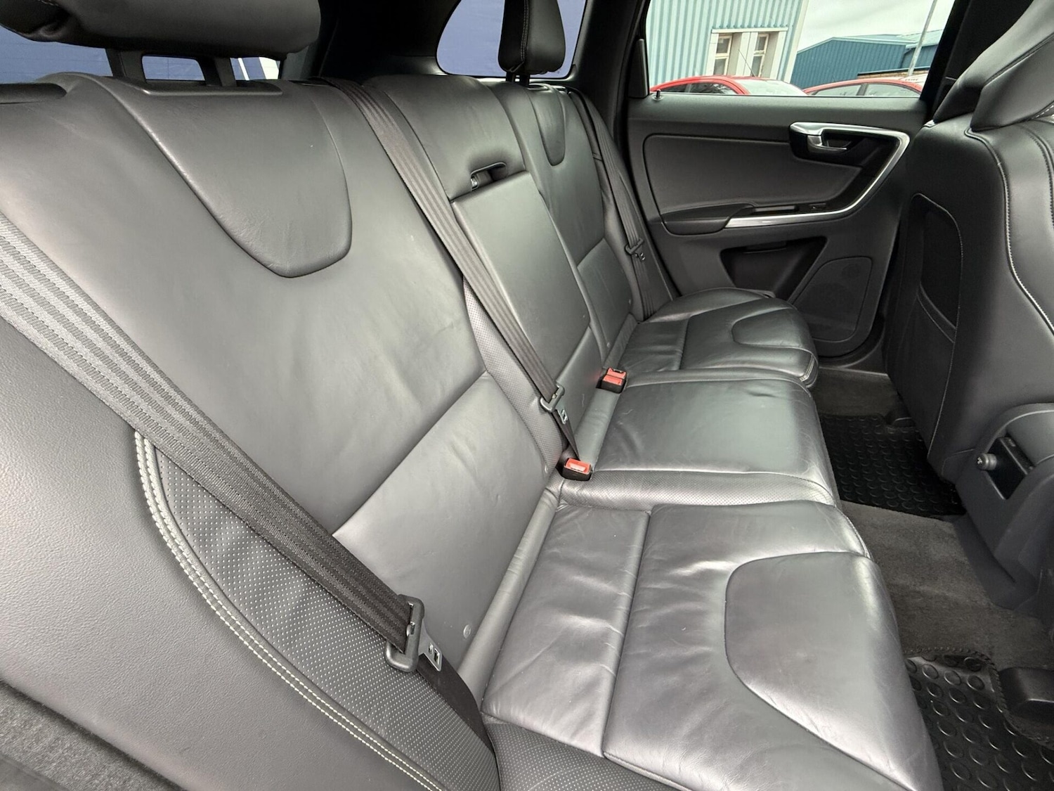 Used Volvo XC60 2015 for sale - 77779373: Photo 24