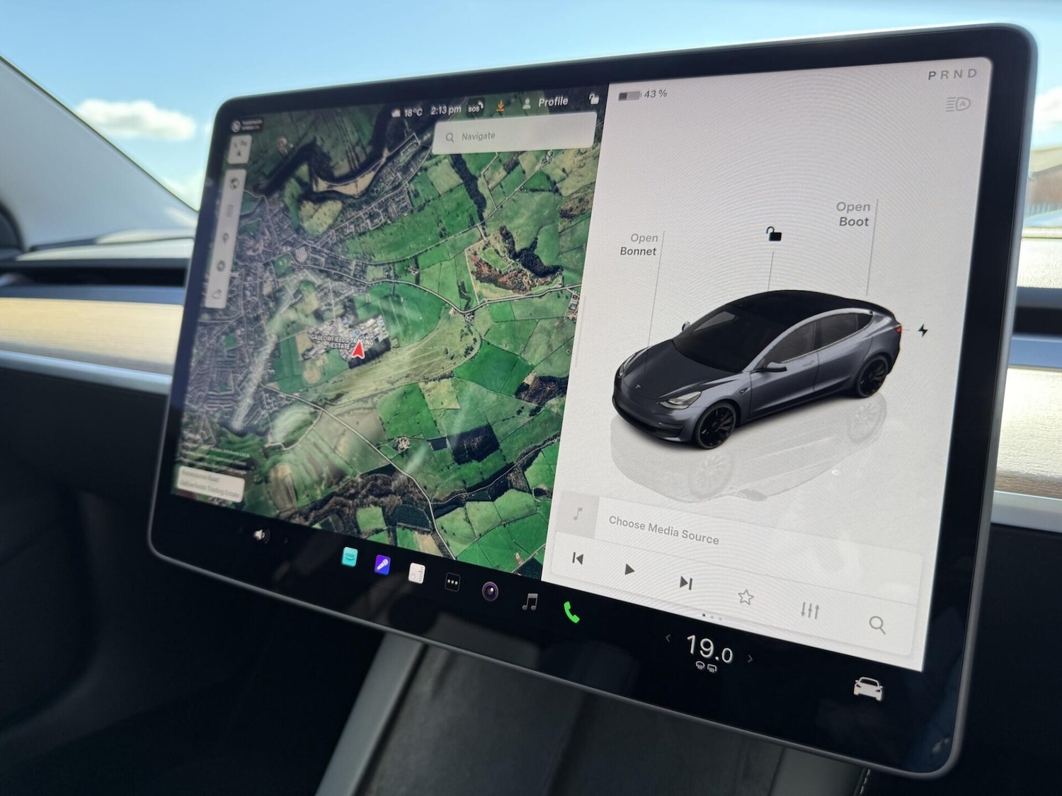 Used Tesla Model 3 2023 for sale - 78084097: Photo 34