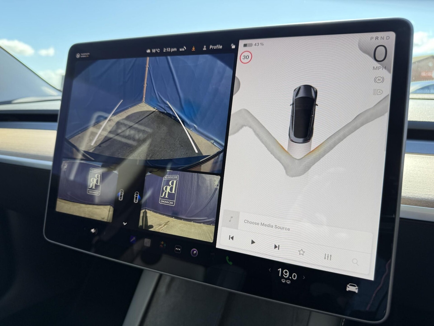 Used Tesla Model 3 2023 for sale - 78084097: Photo 41