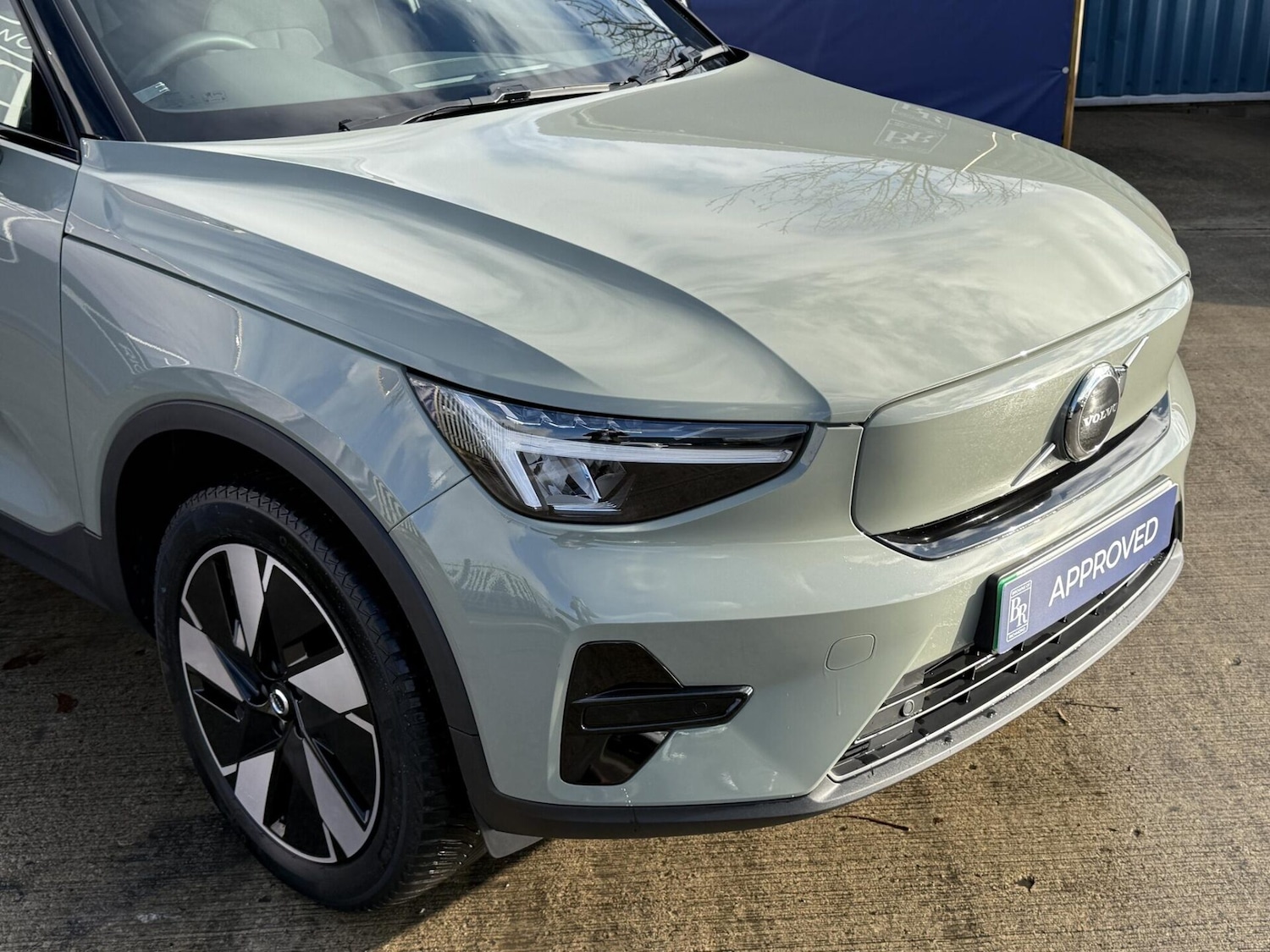 Used Volvo XC40 2023 for sale - 76518549: Photo 15