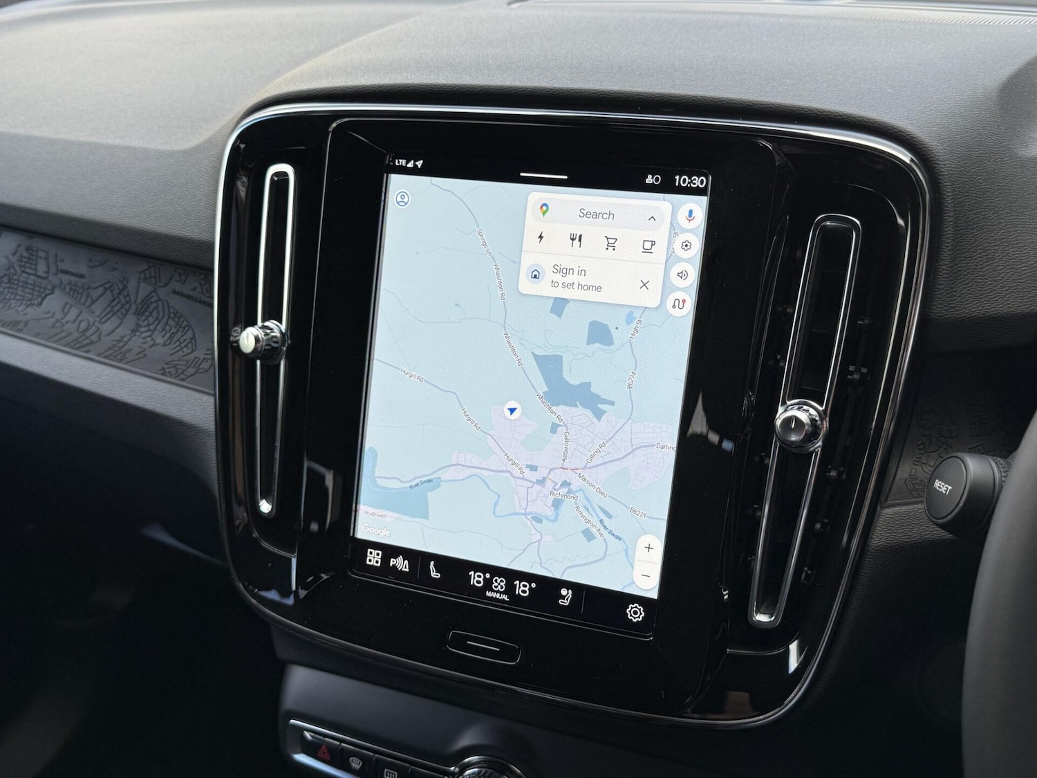 Used Volvo XC40 2023 for sale - 76518549: Photo 29