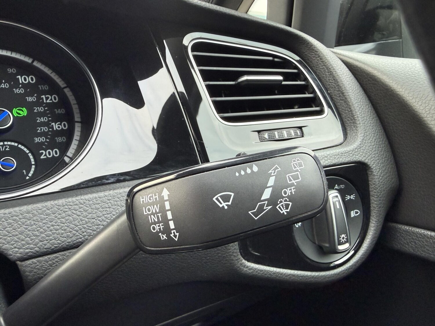 Used Volkswagen Golf 2016 for sale - 78164606: Photo 32