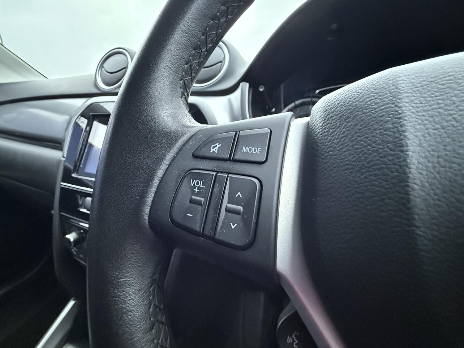 Used Suzuki Vitara 2019 for sale - 77034483: Photo 32