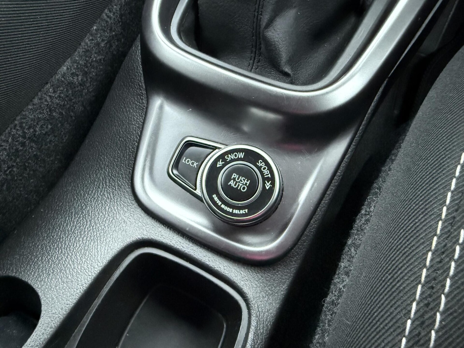 Used Suzuki Vitara 2019 for sale - 77034483: Photo 41