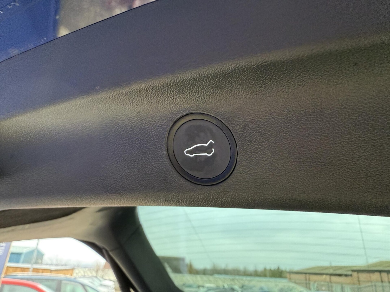 Used Tesla Model Y 2023 for sale - 76748953: Photo 20