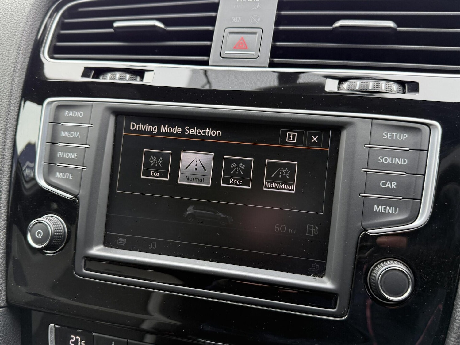 Used Volkswagen Golf 2016 for sale - 78090836: Photo 38