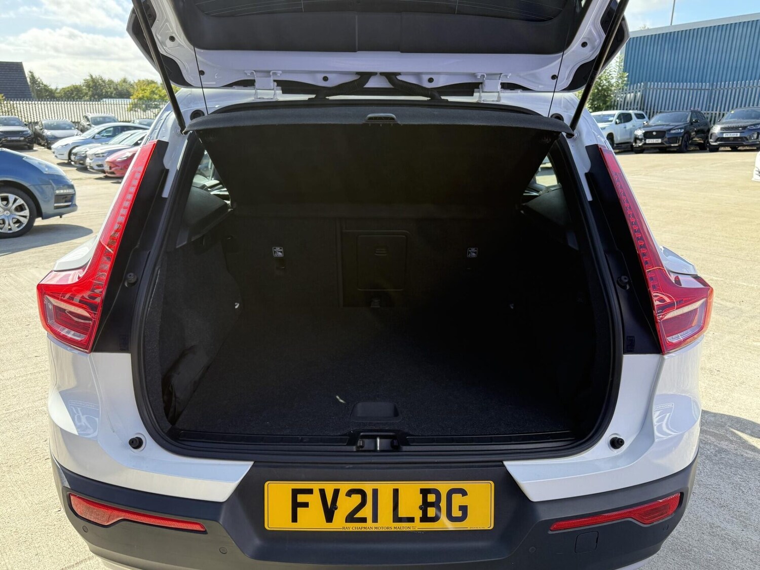 Used Volvo XC40 2021 for sale - 75996641: Photo 21