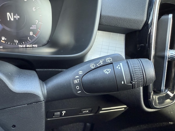 Used Volvo XC40 2021 for sale - 75996641: Photo 28