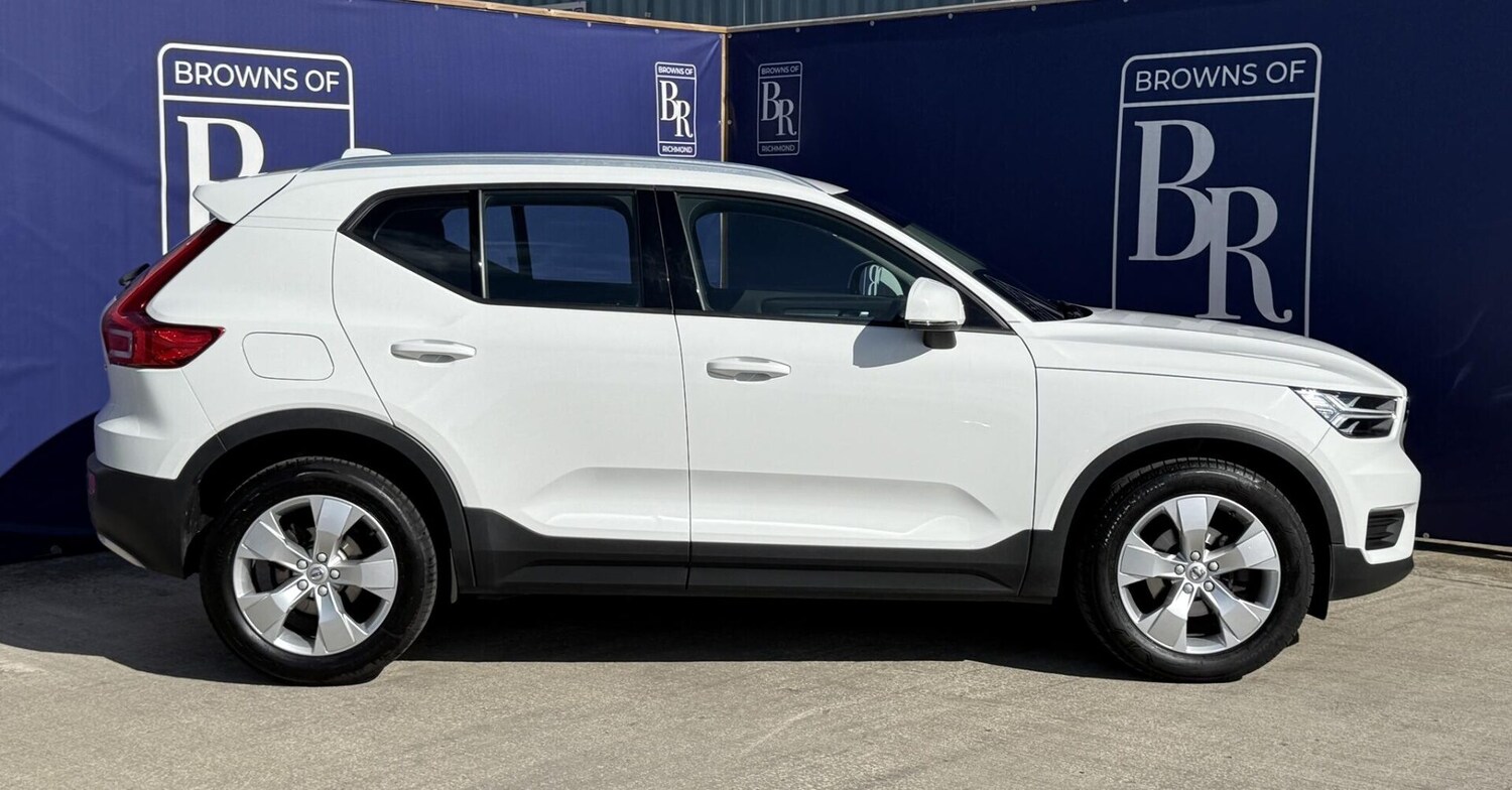 Used Volvo XC40 2021 for sale - 75996641: Photo 4