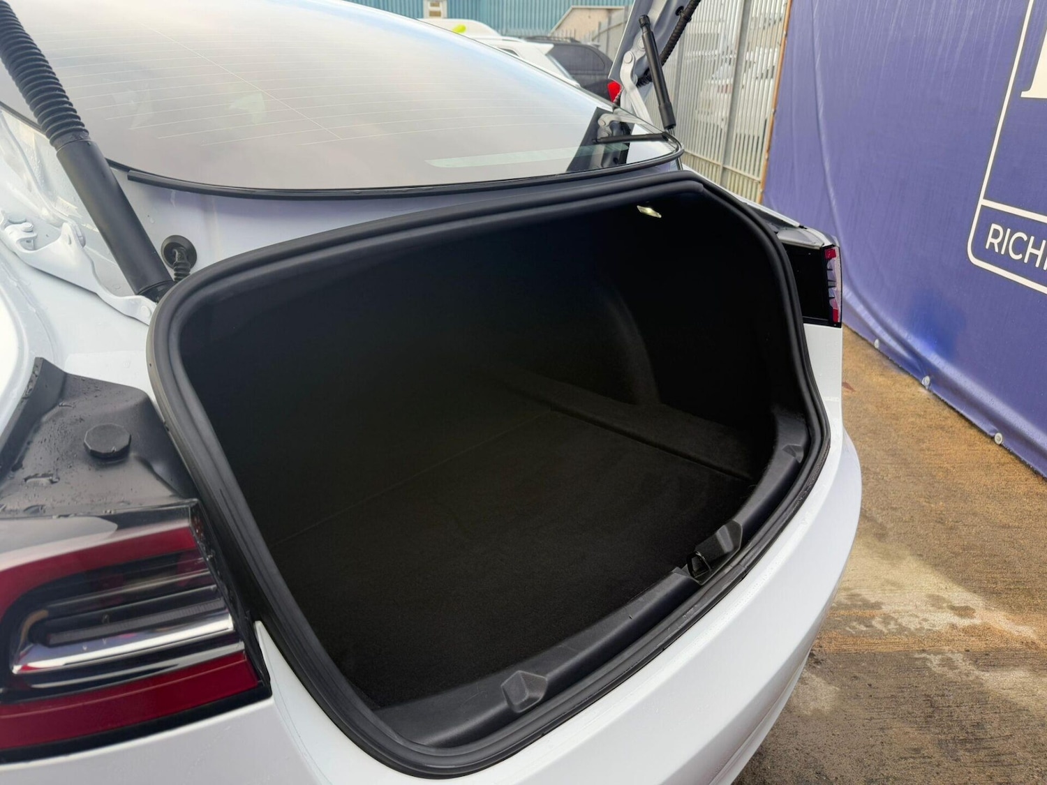 Used Tesla Model 3 2021 for sale - 77044738: Photo 23