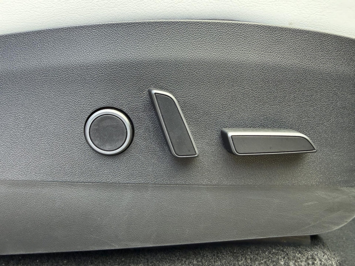 Used Tesla Model Y 2022 for sale - 78070091: Photo 32