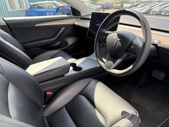 Used Tesla Model 3 2023 for sale - 78327740: Photo
