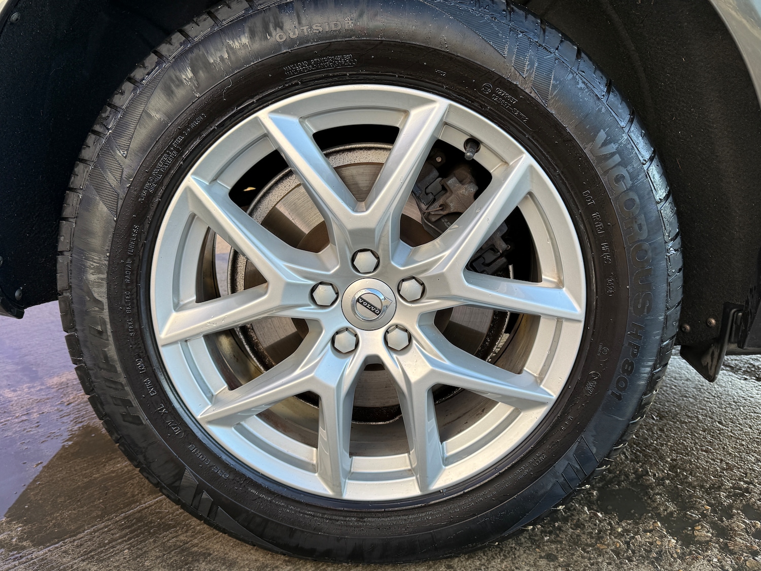 Used Volvo XC60 2018 for sale - 77208240: Photo 12