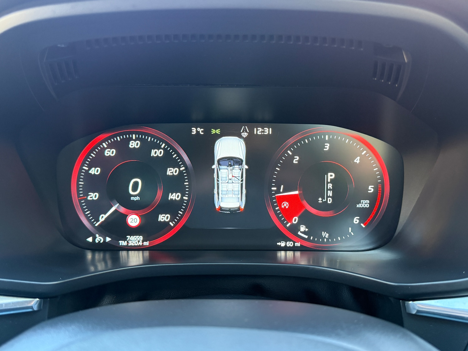 Used Volvo XC60 2018 for sale - 77208240: Photo 21