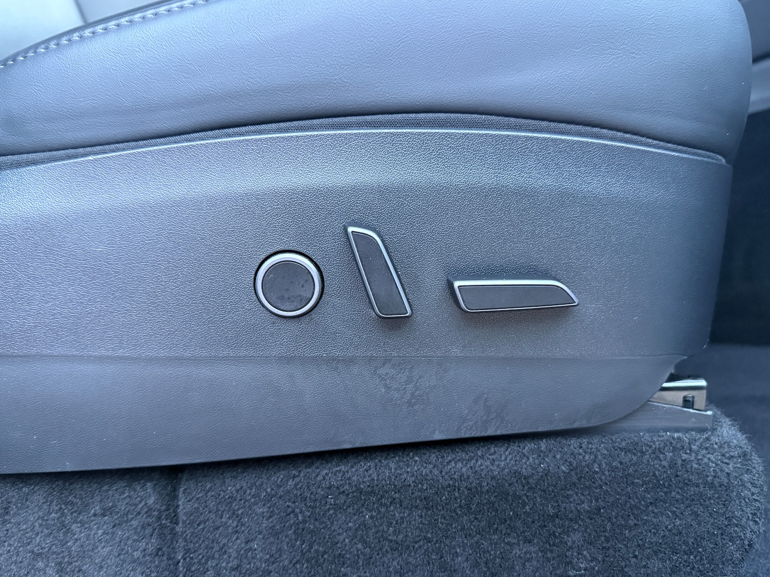 Used Tesla Model Y 2022 for sale - 77208224: Photo 28