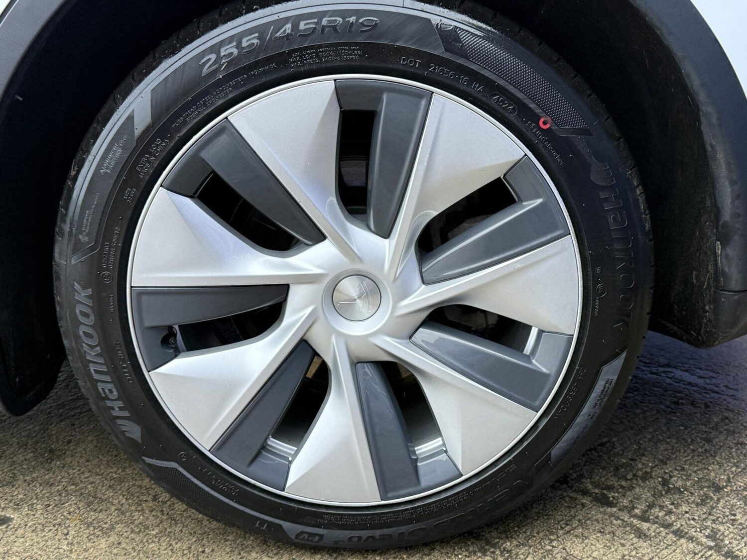 Used Tesla Model Y 2022 for sale - 77728982: Photo 16