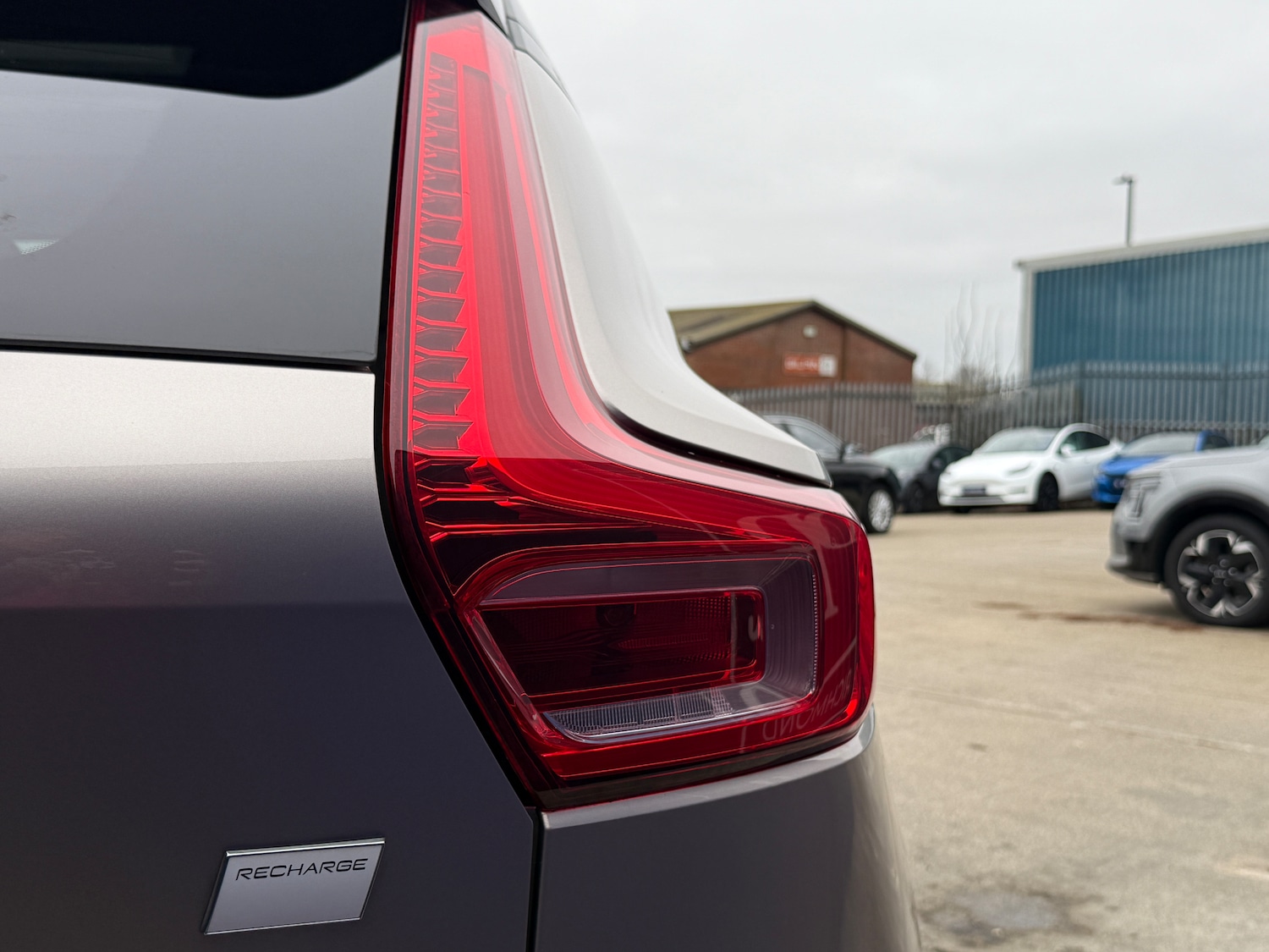 Used Volvo XC40 2023 for sale - 77208225: Photo 16