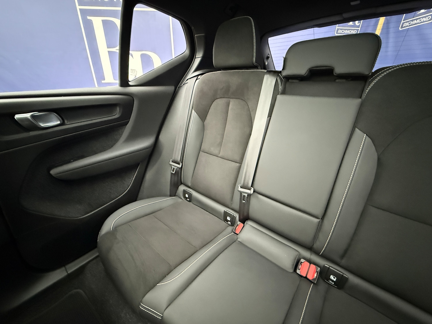 Used Volvo XC40 2023 for sale - 77208225: Photo 23