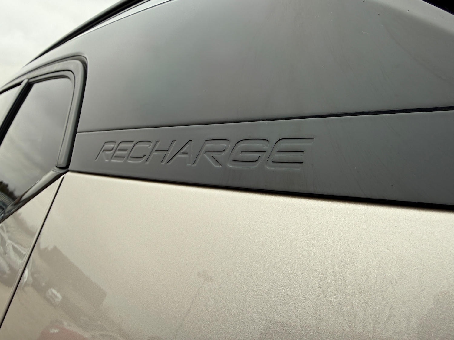 Used Volvo XC40 2023 for sale - 77208225: Photo 44