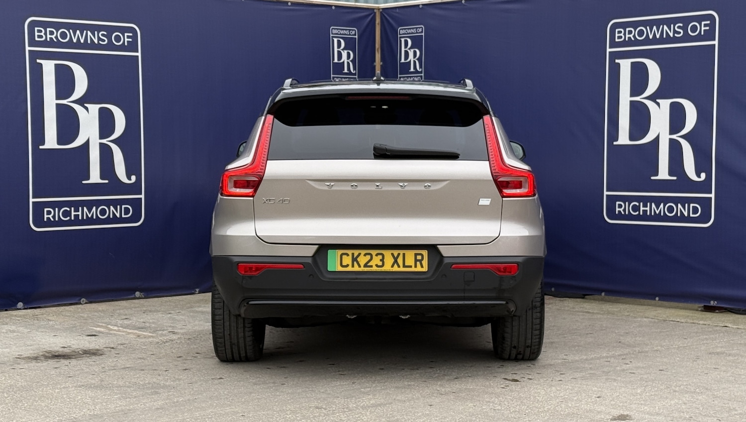 Used Volvo XC40 2023 for sale - 77208225: Photo 5